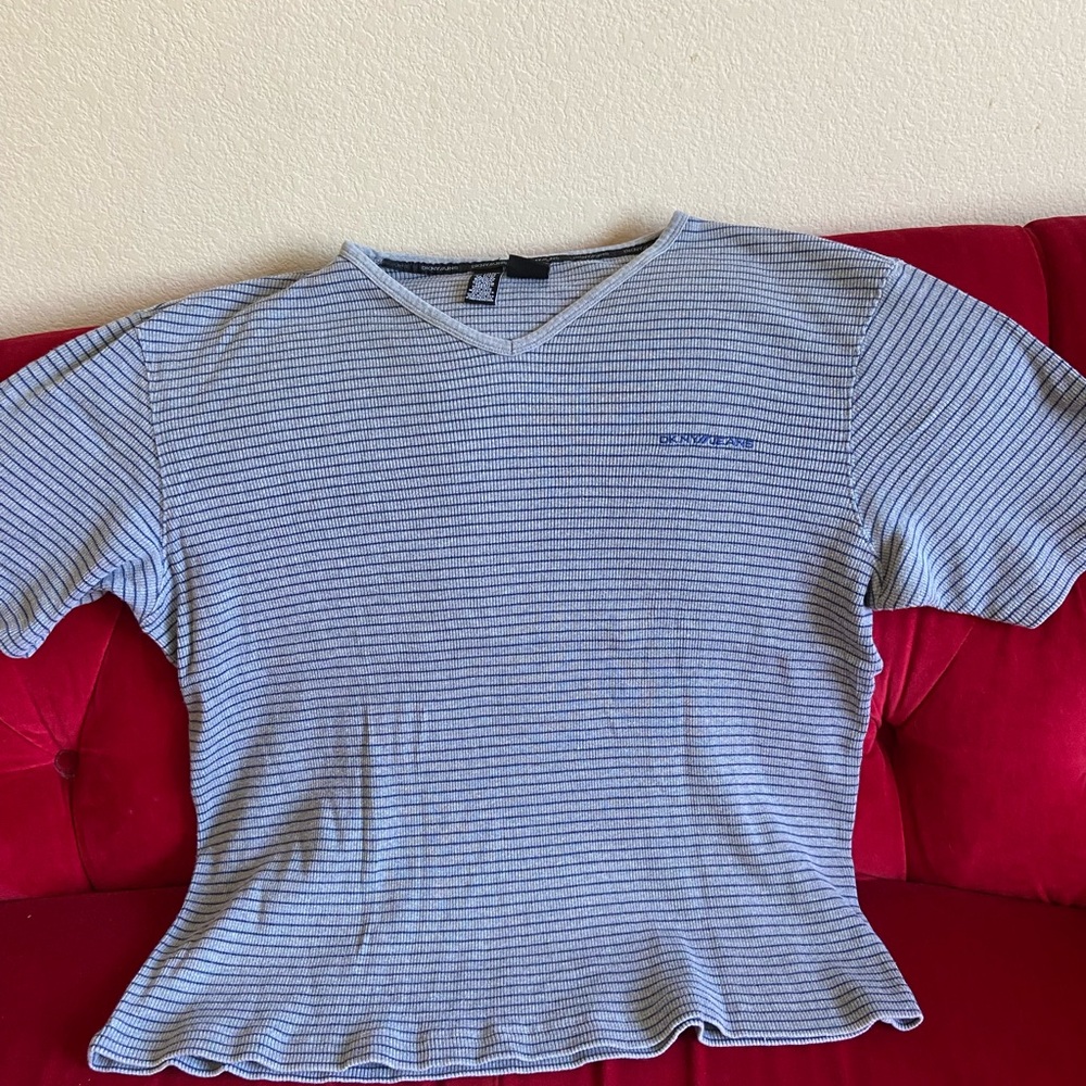 DKNY Jeans Men’s Casual V Neck Short Sleeve Top - Size XL